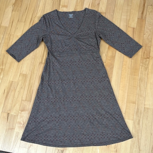 Toad & Co. Size M 3/4 sleeve knit dress - Picture 1 of 5